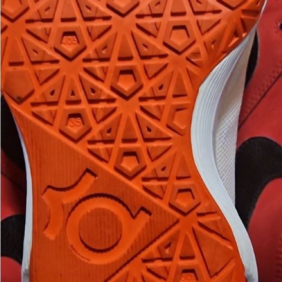 White blue and orange Kevin Durant - Picture 2 of 2